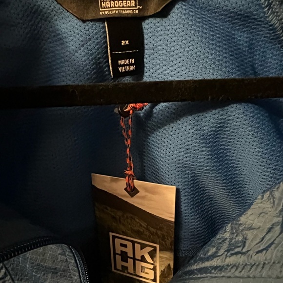 Duluth Trading Co Women’s Plus Size Windbreaker - Picture 4 of 8